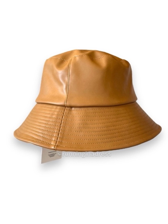 NWT Lack of Color Tan Vegan Leather Wave Bucket Hat M/L Pocket Sun Hat Y2K